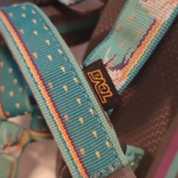 Teva Women's Turquoise and Black Platform Sandals Size 8 - Picture 2 of 6